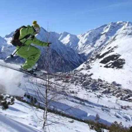 Cabourg - 19 - Proche Pistes - 4 Pers * Λε Ντεζ Αλπ
